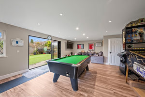 Photo 30- click for photo gallery